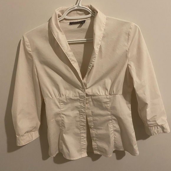 WHITE BLOUSE - Picture 2 of 3